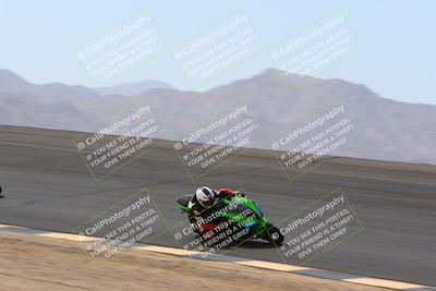 media/Apr-10-2022-SoCal Trackdays (Sun) [[f104b12566]]/Bowl (11am)/